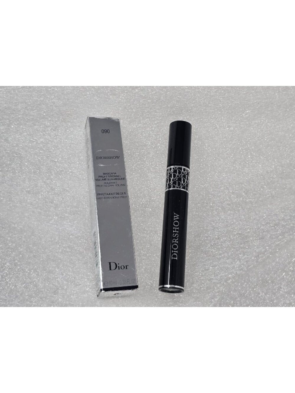 Christian Dior Diorshow Buildable Volume Mascara 090 .33 Oz Black